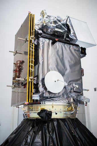 PACE Spacecraft Processing - Mated to PAF, Blankets Removed