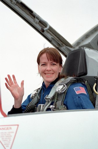 STS-99 crewmembers in aircraft prior to leaving Ellington Field for KSC
