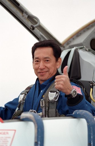 STS-99 crewmembers in aircraft prior to leaving Ellington Field for KSC