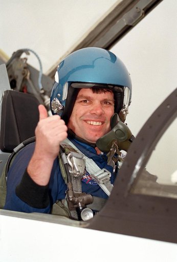 STS-99 crewmembers in aircraft prior to leaving Ellington Field for KSC