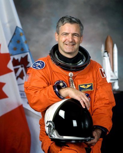Official view of Marc Garneau