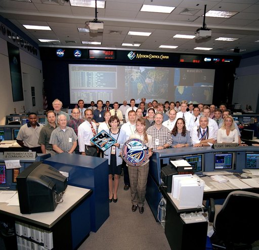 STS-106 Orbit 1 Flight Team with flight director Kelly Beck in WFCR