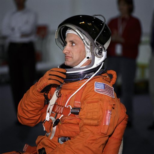 STS-104 Preflight Emergency Egress Bailout Training at the NBL