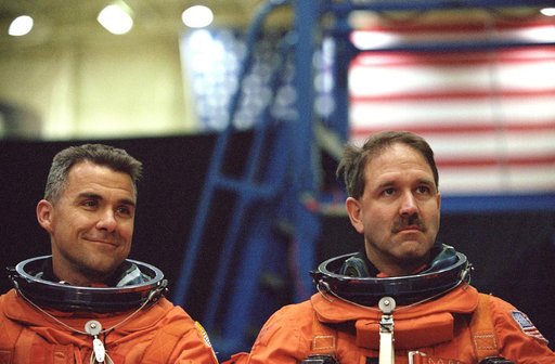 STS-109 Egress training