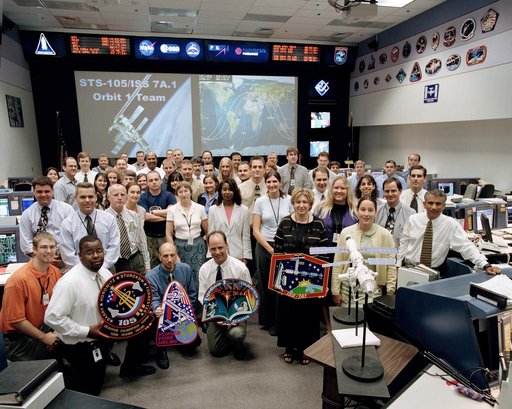ISS 7A.1 Flight Control Team Photo in BFCR
