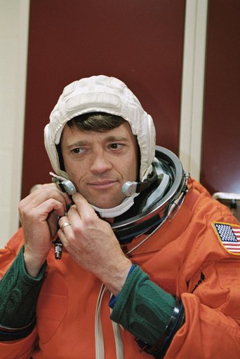 STS-112 Preflight Emergency Egress Training