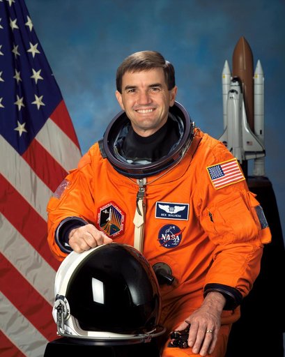 Official Portrait of Astronaut Rex J. Walheim.