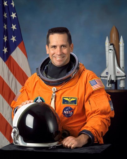 Official Portrait of Astronaut William A. Oefelein.