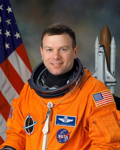 Official Portrait of Astronaut James Kelly.