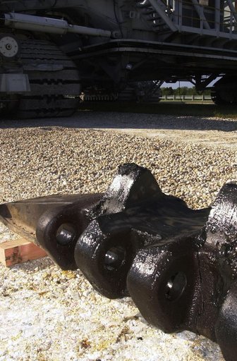 KSC-00dig065