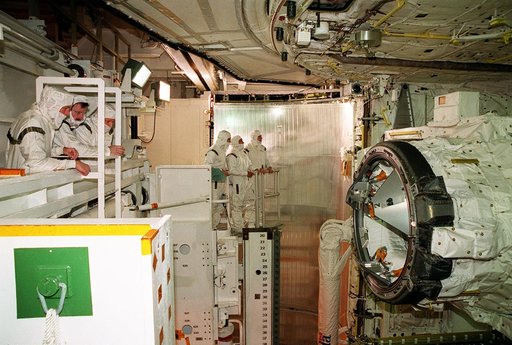 KSC-00pp1750