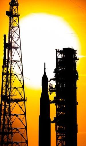 Artemis II Arrives at Launch Complex 39B