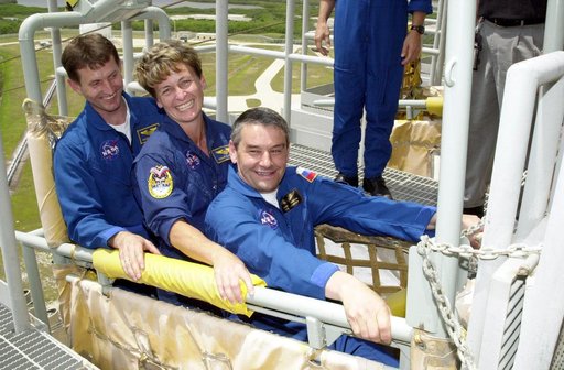KSC-02pd0698