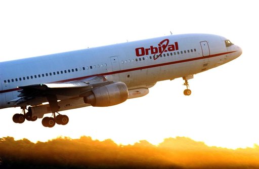 KENNEDY SPACE CENTER, FLA. - Orbital Sciences’ L-1011 aircraft takes off from Cape Canaveral Air Force Station carrying the Pegasus XL rocket/Galaxy Evolution Explorer (GALEX) under its belly.  Release of the Pegasus was scheduled for about 8 a.m. over the Atlantic Ocean at an altitude of 39,000 fee