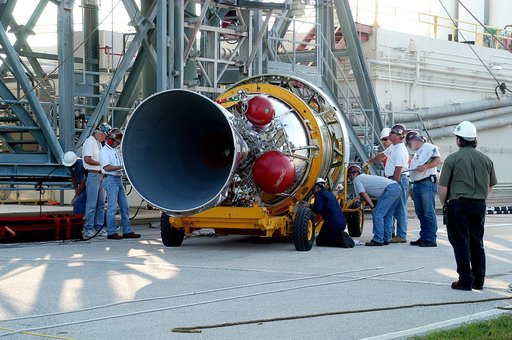 KENNEDY SPACE CENTER, FLA. - The second stage of a Delta II rocket arrives at Pad 17-B, Cape Canaveral Air Force Station. It will be mated to the Delta first stage already at the pad in preparation for the launch of the Mars Exploration Rover-1 (MER-B) on June 25.  NASA’s twin Mars Exploration Rover