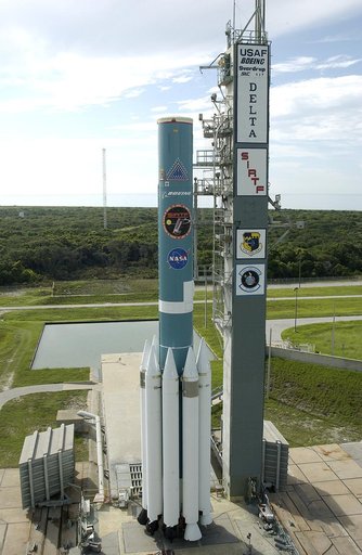 Delta II - SIRTF Lift and Mate