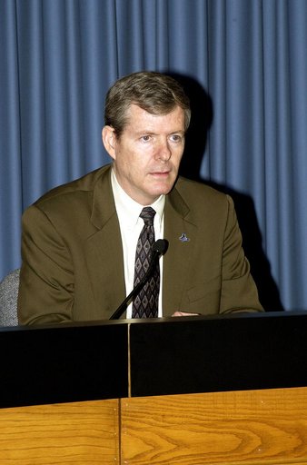 KENNEDY SPACE CENTER, FLA.  -  Associate Administrator for Safety and Mission Assurance Bryan O’Connor  speaks at a media briefing at KSC.  NASA officials discussed the agency’s human space flight program.  Others on the panel were NASA Deputy Administrator Fred Gregory and Associate Administrator f