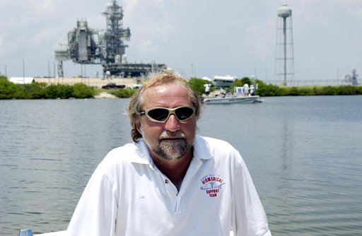 KENNEDY SPACE CENTER, FLA.  -  Joe Bartoszek, NASA, is a member of the research team conducting underwater acoustic research in the Launch Complex 39 turn basin near Launch Pad 39A.  Several government agencies, including NASA, NOAA, the Navy, the Coast Guard, and the Florida Fish and Wildlife Commi