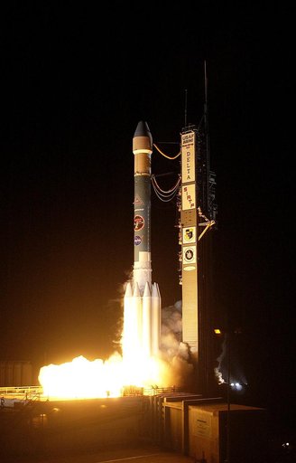 KENNEDY SPACE CENTER, FLA.  -  NASA's Space Infrared Telescope Facility (SIRTF) lifts off from Launch Pad 17-B, Cape Canaveral Air Force Station, on Aug. 25 at 1:35:39 a.m. EDT. SIRTF will obtain images and spectra by detecting the infrared energy, or heat, radiated by objects in space. Consisting o