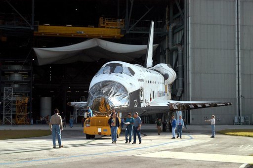 KENNEDY SPACE CENTER, FLA. -  The orbiter Atlantis rolls out of the Vehicle Assembly Building for transfer back to the Orbiter Processing Facility.  Atlantis spent 10 days in the VAB to allow work to be performed in the OPF that can only be accomplished while the bay is empty. Work included annual v