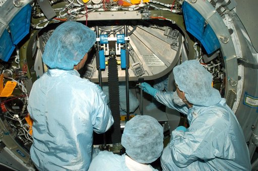 KSC-04pd0635