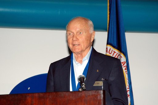 KSC-04pd0978