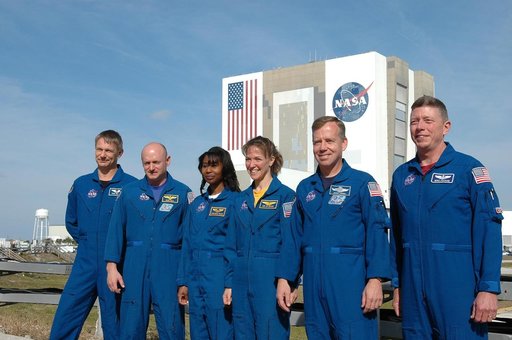 KSC-06pd0279