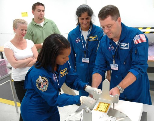 KSC-06pd2304