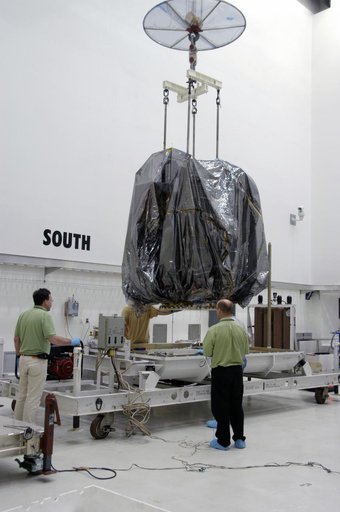 Dawn Spacecraft Processing