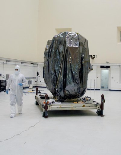 Dawn Spacecraft Processing