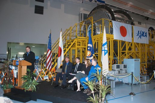 Officials welcome the arrival of the Japanese Experiment Module