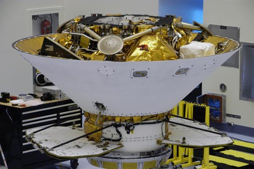 Phoenix Mars Lander Spacecraft Processing