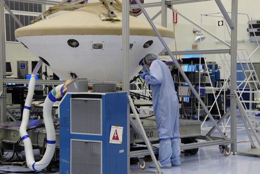 Phoenix Spacecraft Heat Shield Deployment Test