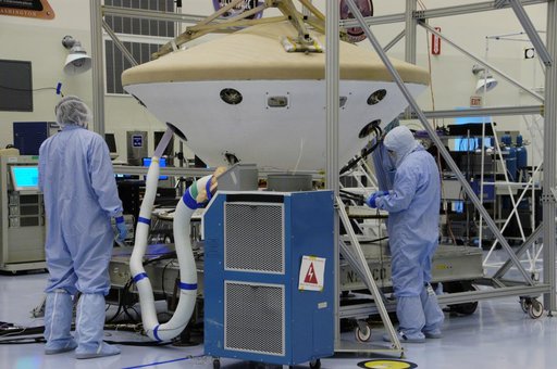 Phoenix Spacecraft Heat Shield Deployment Test