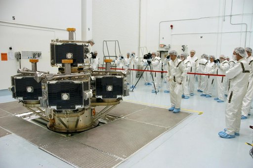 KSC-07pd0076