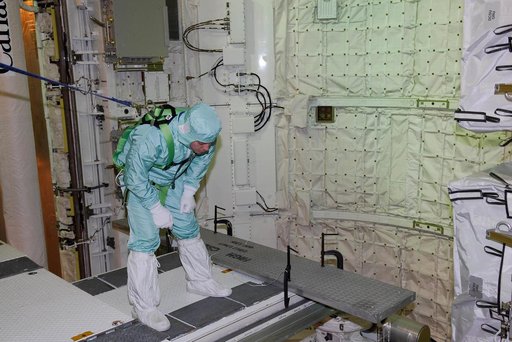 KSC-08pd0518