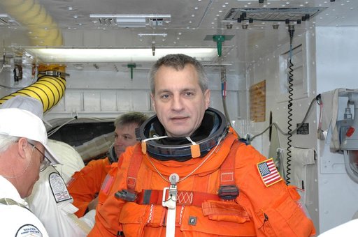 KSC-08pd0564