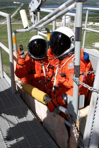 KSC-08pd0590