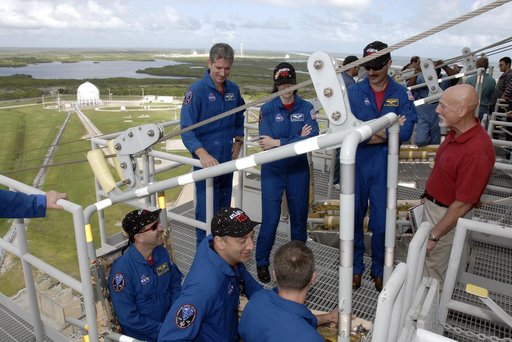 KSC-08pd2863