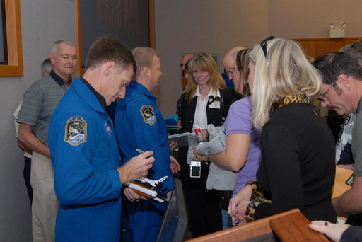 KSC-2009-1160