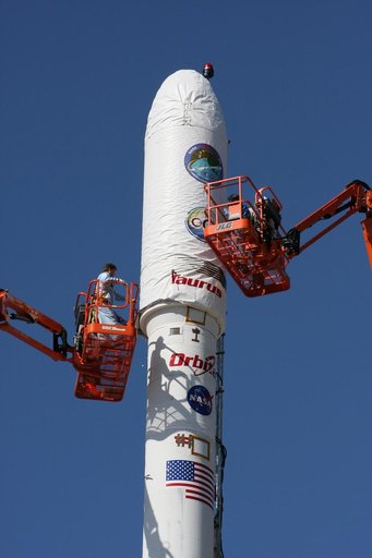 KSC-2009-1725