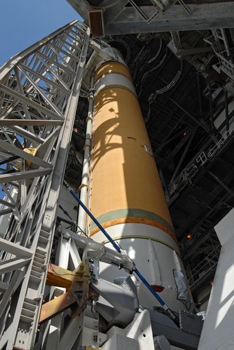 KSC-2009-1861