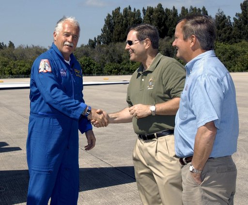KSC-2009-1976