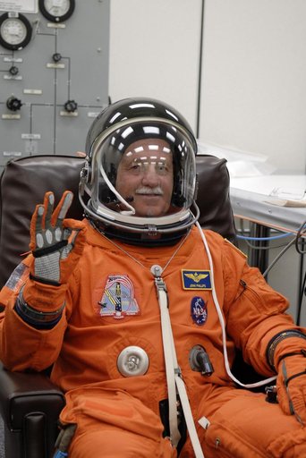 KSC-2009-2033