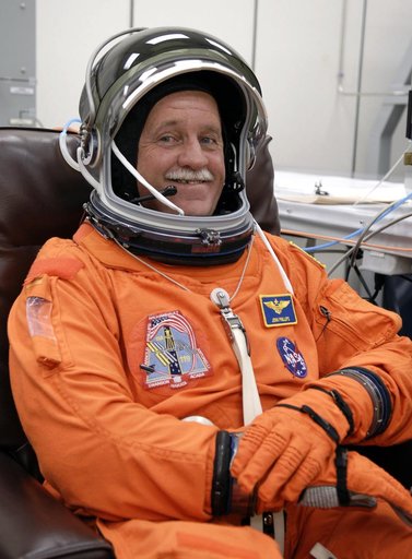KSC-2009-2039