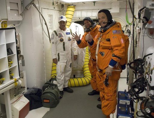 KSC-2009-2054