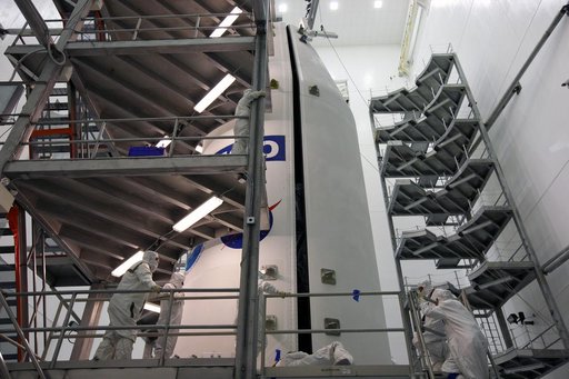 KSC-2009-2548