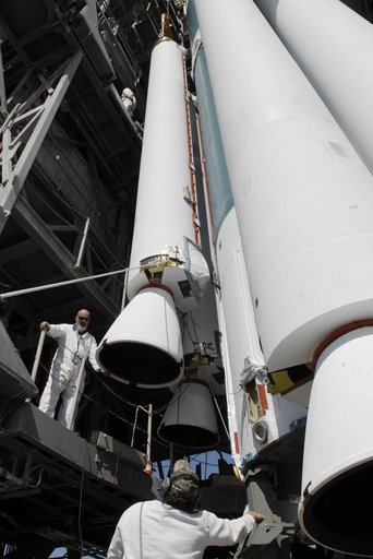 KSC-2009-2818