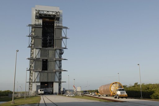 KSC-2009-2833