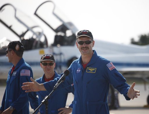 KSC-2009-3009